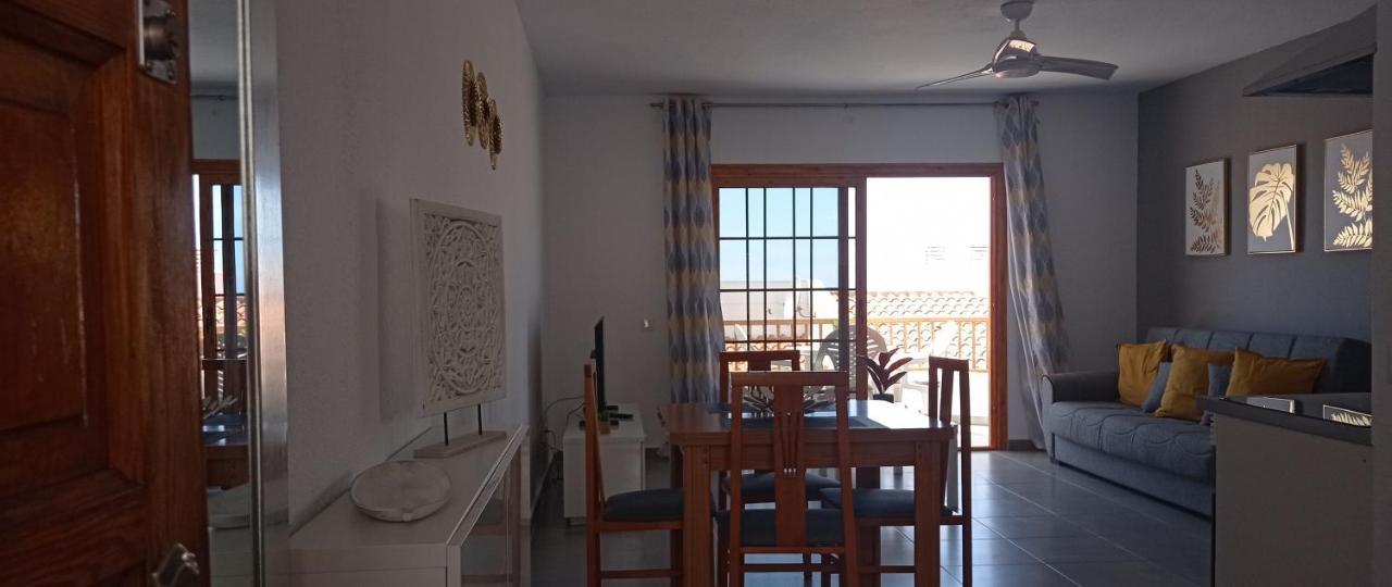 Hc Home Abroad Costa Adeje Екстериор снимка