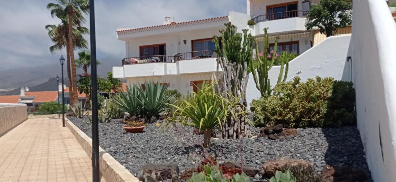 Hc Home Abroad Costa Adeje Екстериор снимка